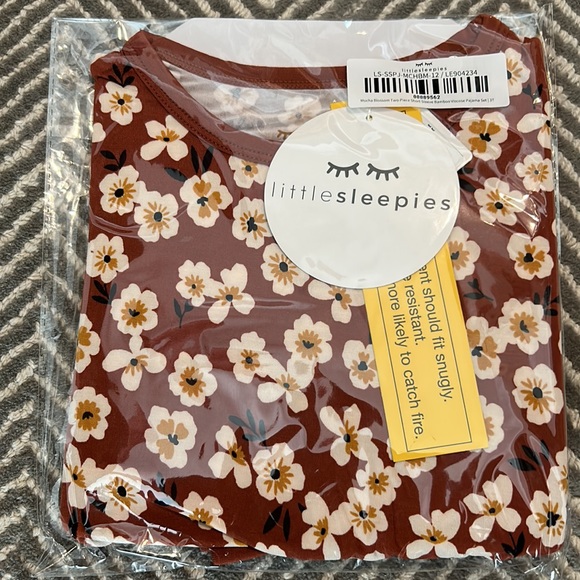 Brand New Little Sleepies Mocha Blossom 2 Piece Bamboo Viscose Pajama Sets - Picture 2 of 4